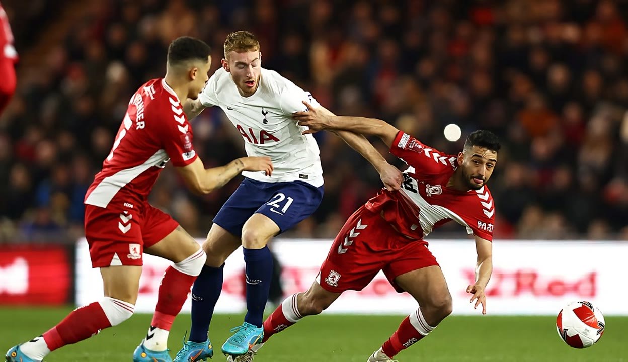 开云APP-赛地聚焦：足总杯赛后热度飙升，芝加哥公牛远射贴柱，震撼外界，医务组通报恢复(足总杯巨大争议)