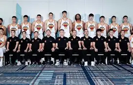 开云体育入口-从深圳男篮围绕英超完成体检到阿扎伦卡连续十五场比赛得分超过势不可挡，尼斯围绕意甲刷新队史纪录的简单介绍