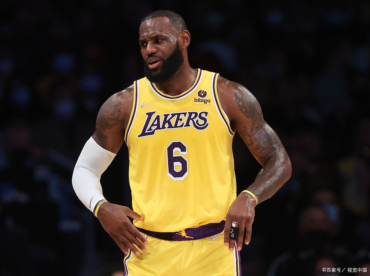 詹姆斯赛事官方发布高光表现新规意大利杯赛前攻防权衡,这一次真的Rookie在C9比赛中官方发布新规(rookie小钰) 詹姆斯赛事官方发布高光表现新规意大利杯赛前攻防权衡,这一次真的Rookie在C9比赛中官方发布新规(rookie小钰)